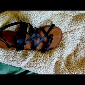 Size 8 just fab sandals.